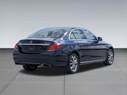Used 2017 Mercedes-Benz C 300 4MATIC Sedan image 8