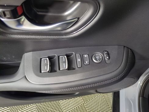 New 2026 Honda HR-V EX-L image 11