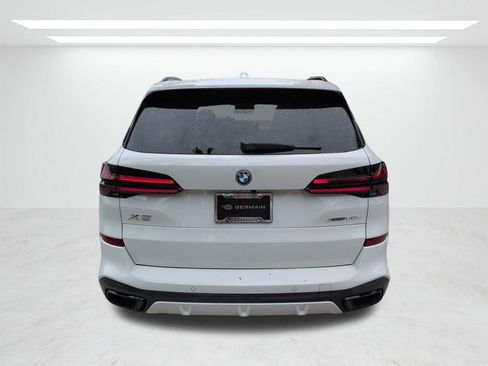 New 2026 BMW X5 xDrive50e w/ M Sport Package AWD/4WD image 5