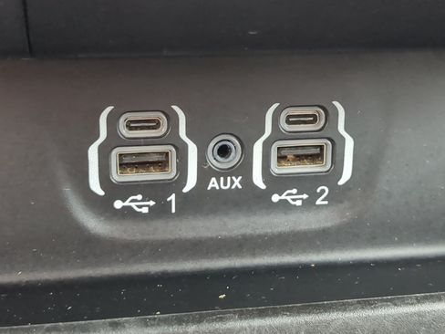 Used 2023 RAM 1500 Big Horn AWD/4WD image 19