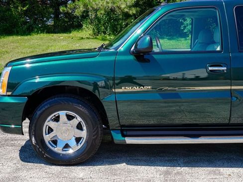 Used 2003 Cadillac Escalade AWD image 42