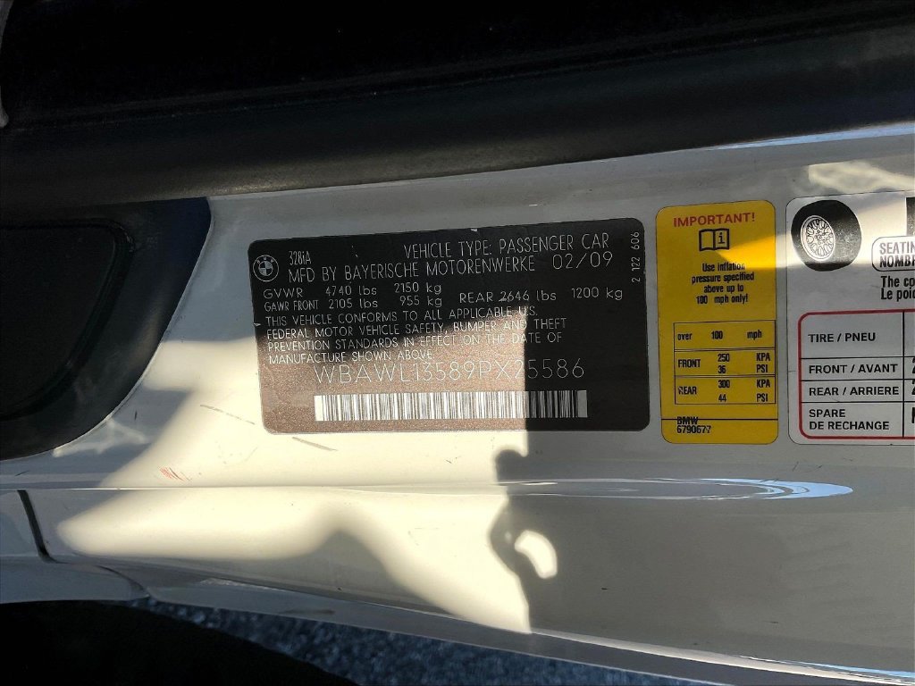 Used 2009 BMW 328i Convertible RWD image 6