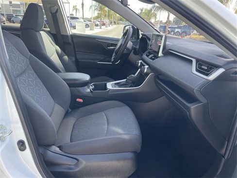 Used 2023 Toyota RAV4 XLE image 27