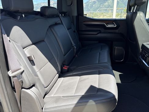 Used 2023 GMC Sierra 1500 Denali w/ Denali Reserve Package AWD/4WD image 31