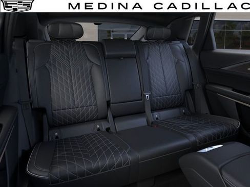 New 2026 Cadillac Lyriq V AWD/4WD image 18