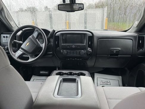 Used 2017 Chevrolet Silverado 2500 W/T w/ Snow Plow Prep Package AWD/4WD image 18