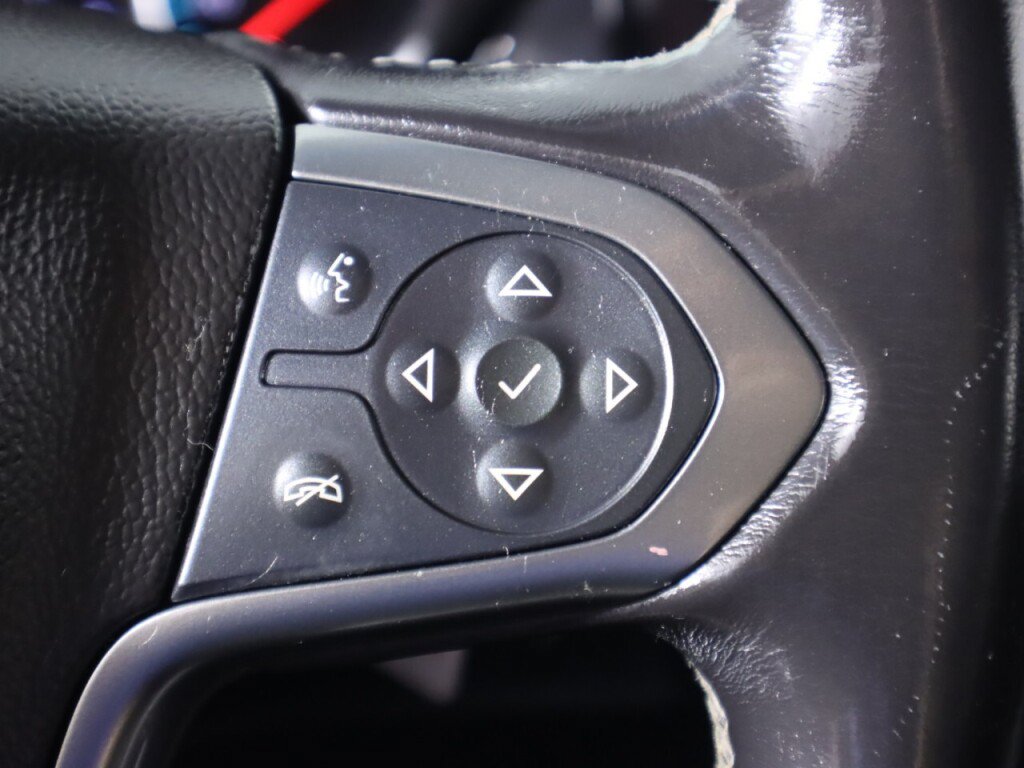 Used 2019 Chevrolet Suburban LS AWD/4WD image 13