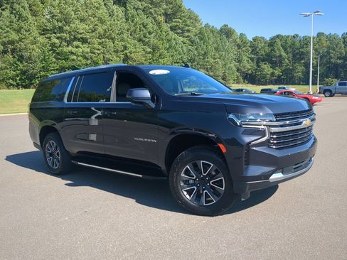 Certified 2024 Chevrolet Suburban LT w/ Luxury Package RWD image 1