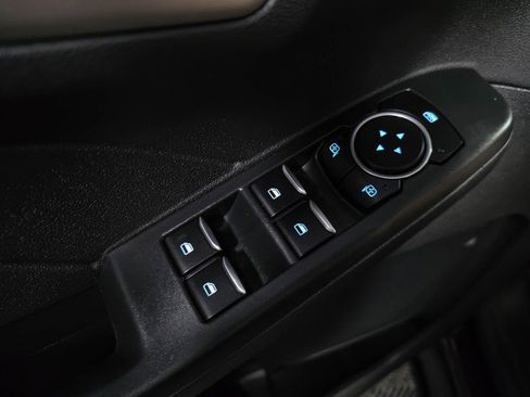 Used 2022 Ford Escape SEL w/ Technology Package image 32