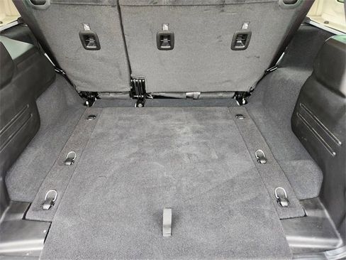 Used 2025 Jeep Wrangler Sport image 31