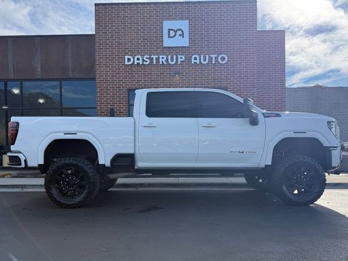 Used 2024 GMC Sierra 2500 AT4 w/ AT4 Premium Plus Package image 6