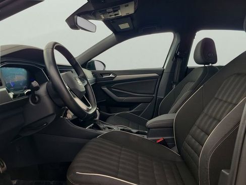 Used 2023 Volkswagen Jetta Sport image 21