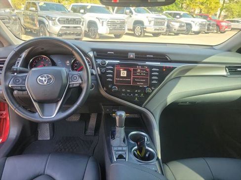 Certified 2020 Toyota Camry XSE FWD image 23