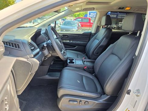 Used 2025 Honda Odyssey EX-L image 21
