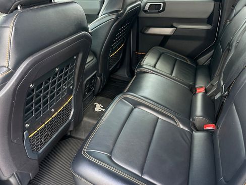 Certified 2022 Ford Bronco Badlands image 11