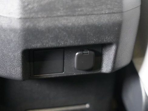 Certified 2025 Toyota Tacoma TRD Sport image 38