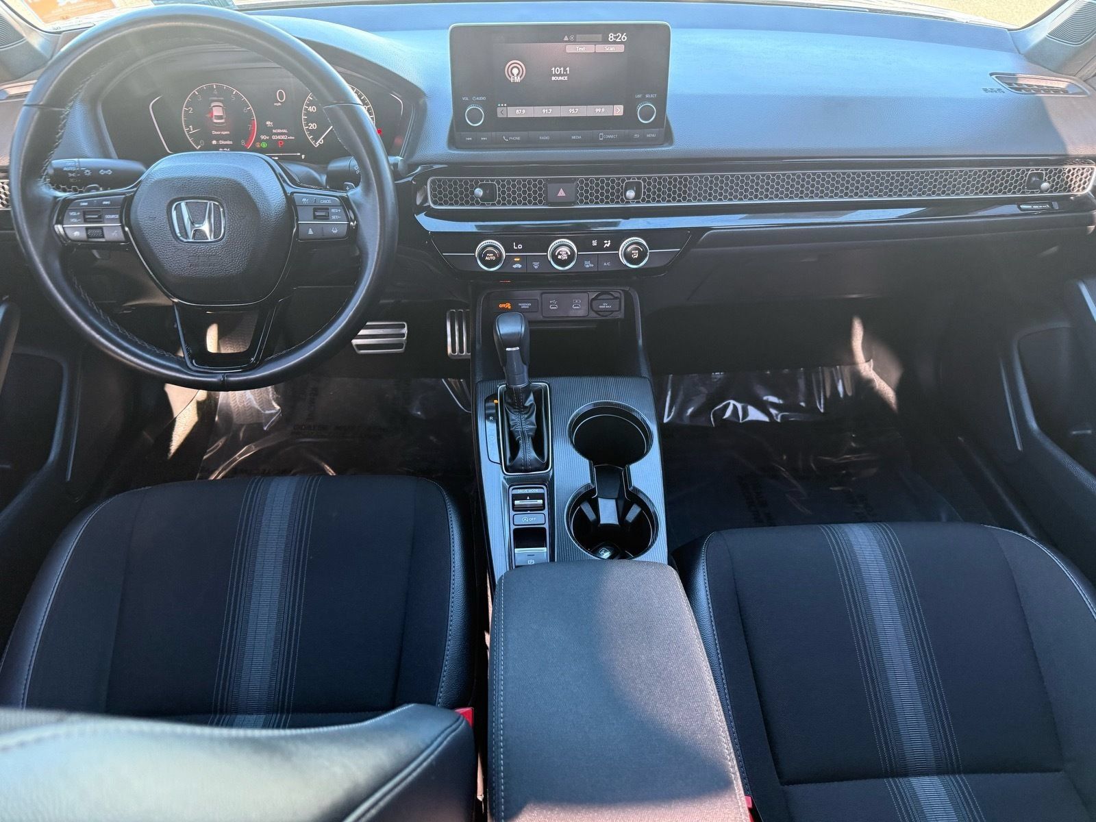 Used 2025 Honda Civic Sport image 29