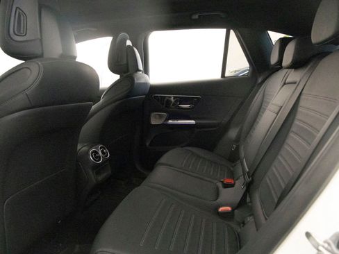 Used 2023 Mercedes-Benz GLC 300 4MATIC image 19