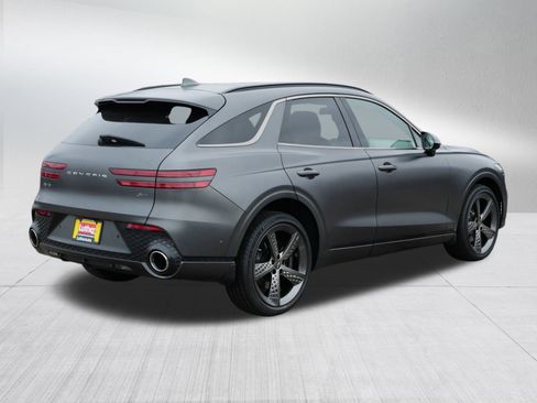 Used 2024 Genesis GV70 2.5T w/ Sport Prestige Package image 7