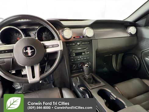 Used 2007 Ford Mustang GT Premium RWD image 8