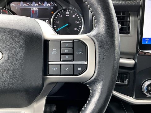 Used 2024 Ford Expedition Max XLT AWD/4WD image 19