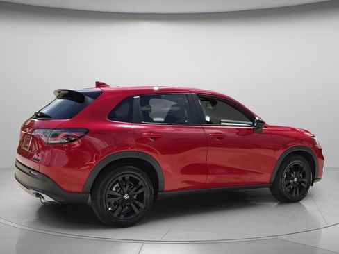 Certified 2026 Honda HR-V Sport image 7