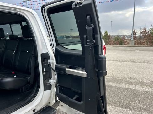 Used 2015 Ford F150 Lariat image 39