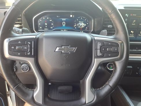 Used 2023 Chevrolet Silverado 1500 LT Trail Boss w/ Protection Package AWD/4WD image 8