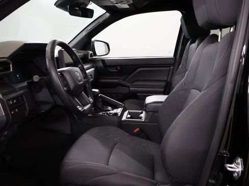 Certified 2025 Toyota Tacoma SR5 image 12