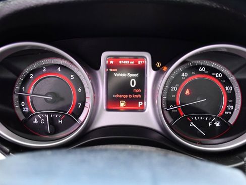 Used 2019 Dodge Journey GT image 12