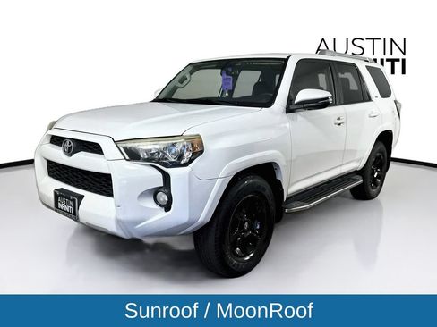 Used 2018 Toyota 4Runner SR5 Premium RWD image 3