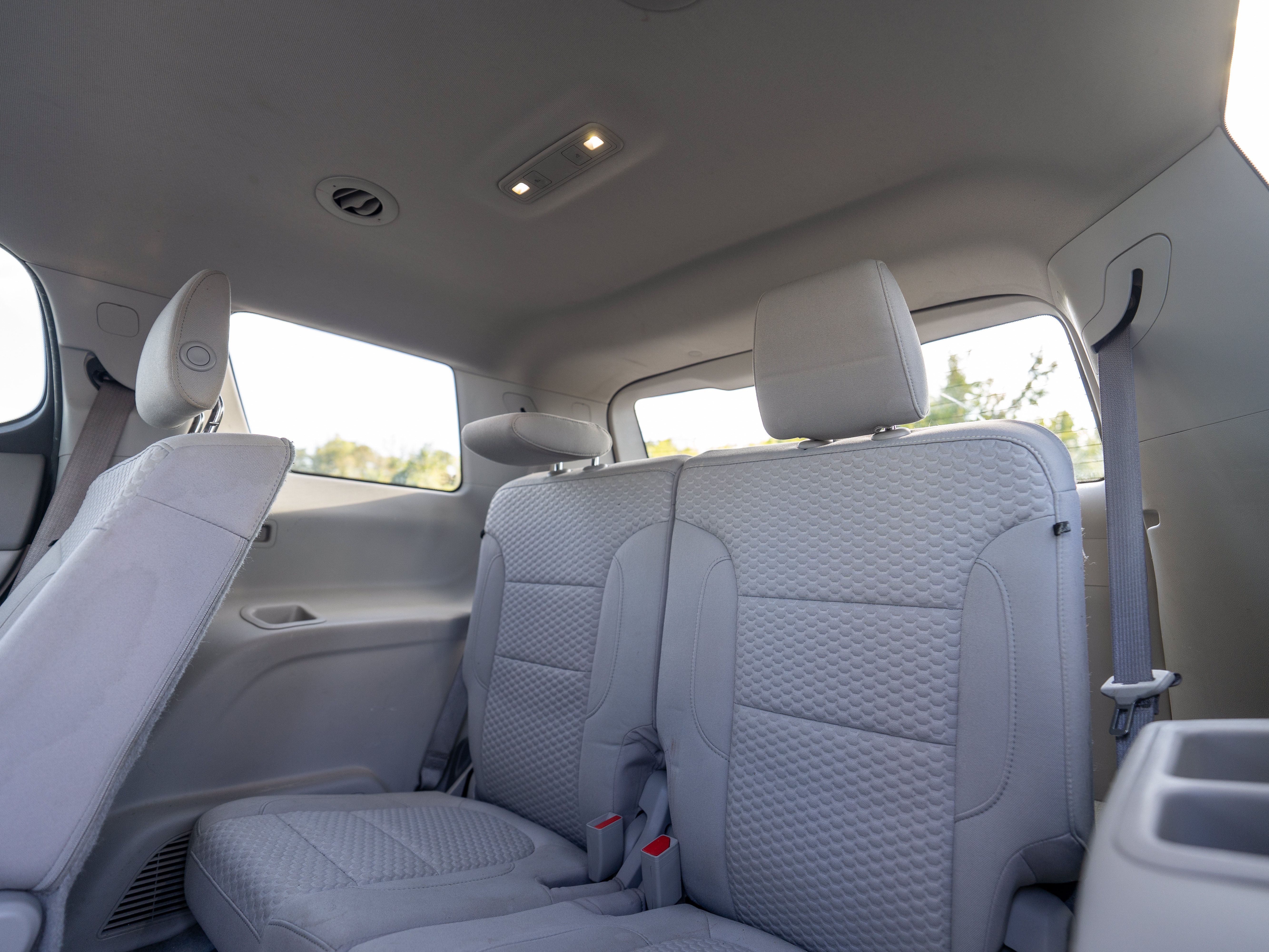 Used 2019 GMC Acadia SLE FWD image 11