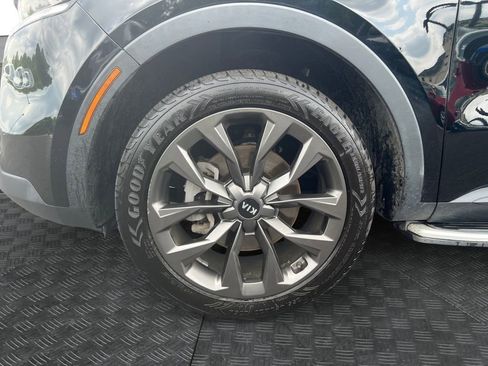 Used 2021 Kia Sorento EX w/ EX AWD X-Line Package image 14