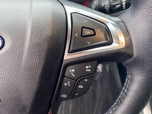 Used 2024 Ford Edge SEL w/ Convenience Package image 16