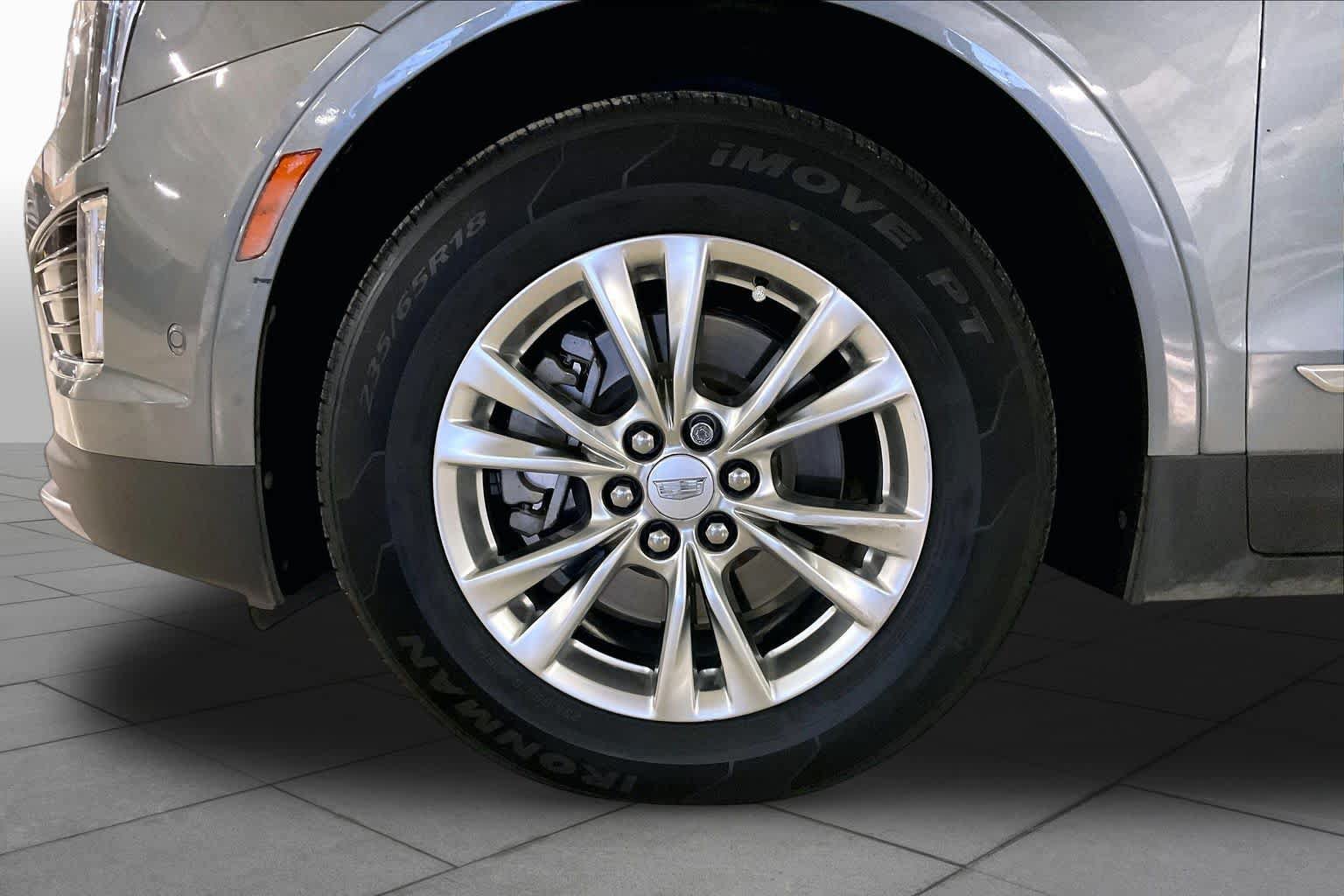 Used 2020 Cadillac XT5 Premium Luxury FWD image 10