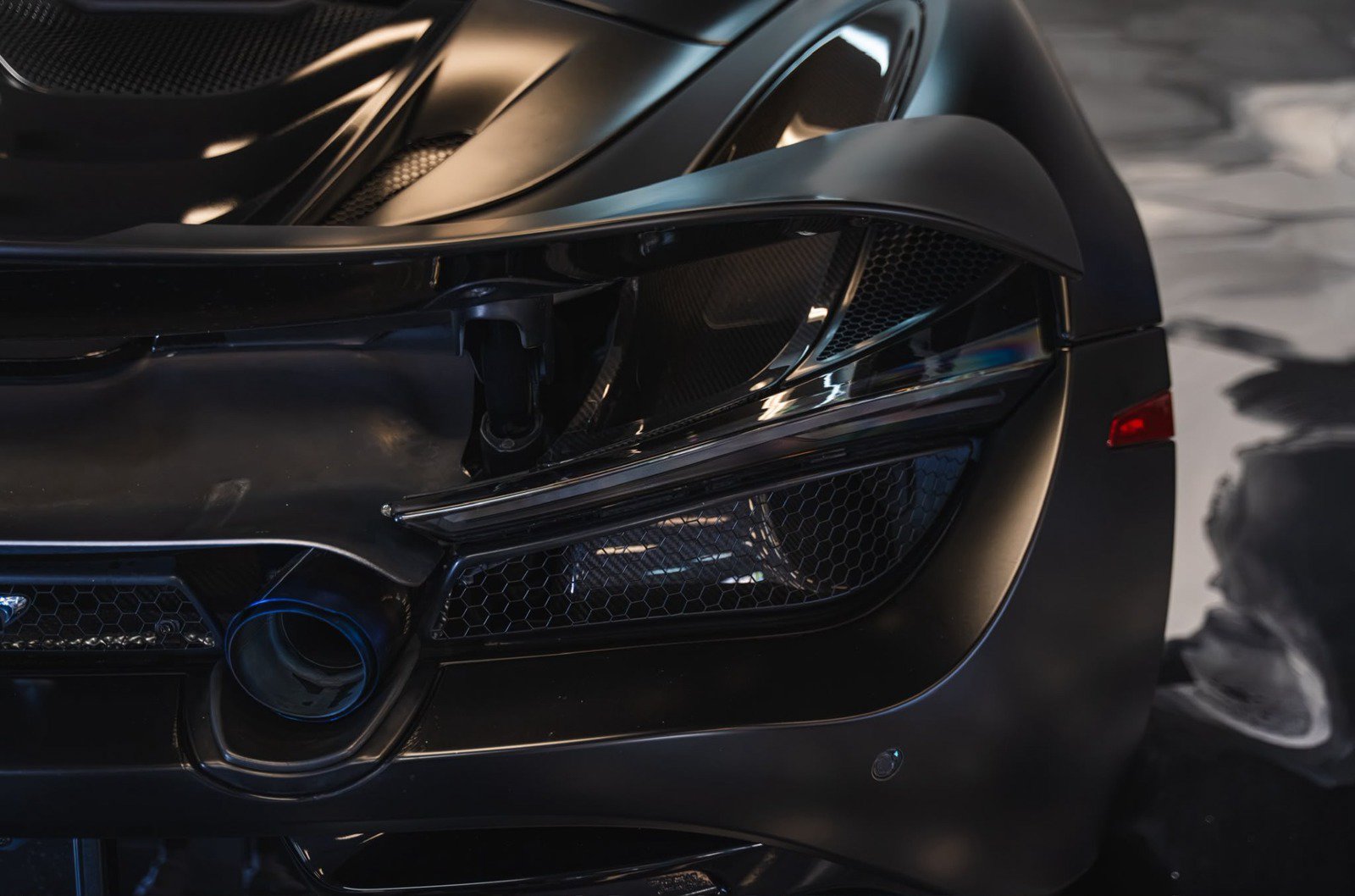 Used 2020 McLaren 720S Performance RWD image 21