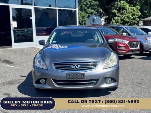 Used 2013 INFINITI G37 x Sedan w/ Premium Pkg image 2
