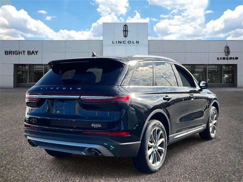 Certified 2022 Lincoln Corsair AWD w/ Premium Package image 3