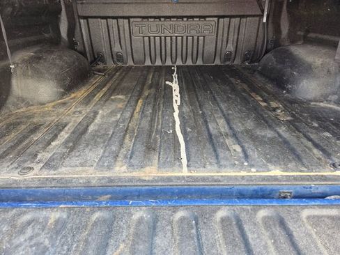 Used 2018 Toyota Tundra SR5 w/ SR5 Upgrade Package image 13