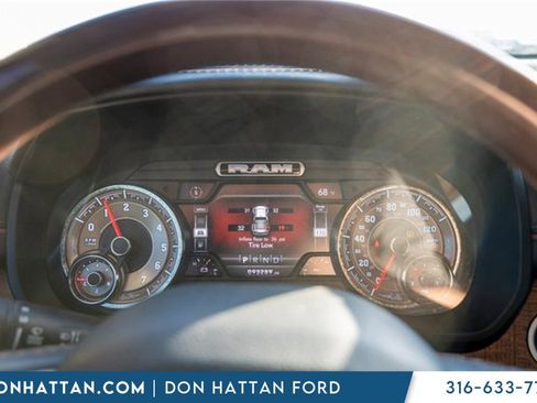 Used 2020 RAM 1500 Limited image 7