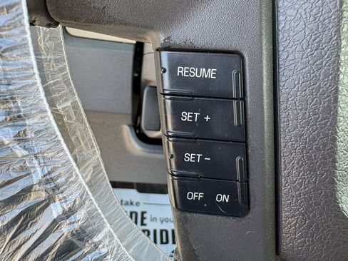 Used 2010 Ford F150 XLT AWD/4WD image 18