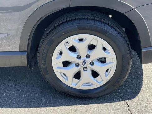 Used 2021 Subaru Forester image 37