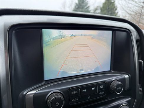 Used 2018 Chevrolet Silverado 2500 LT w/ LT Convenience Package image 16