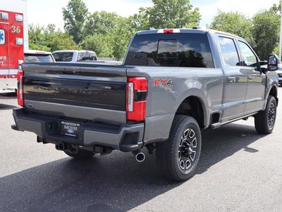 New 2026 Ford F350 Platinum w/ FX4 Off-Road Package