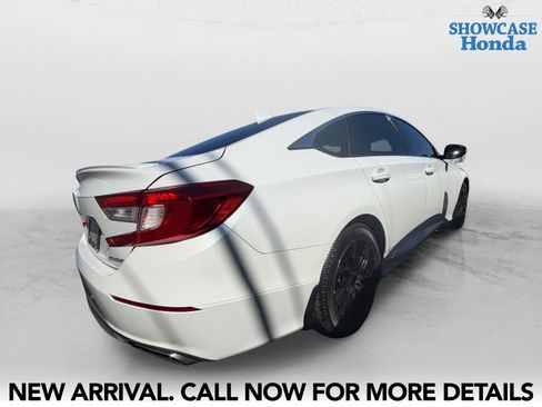 Used 2019 Honda Accord Sport image 5