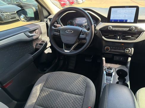 Used 2020 Ford Escape SE FWD image 21