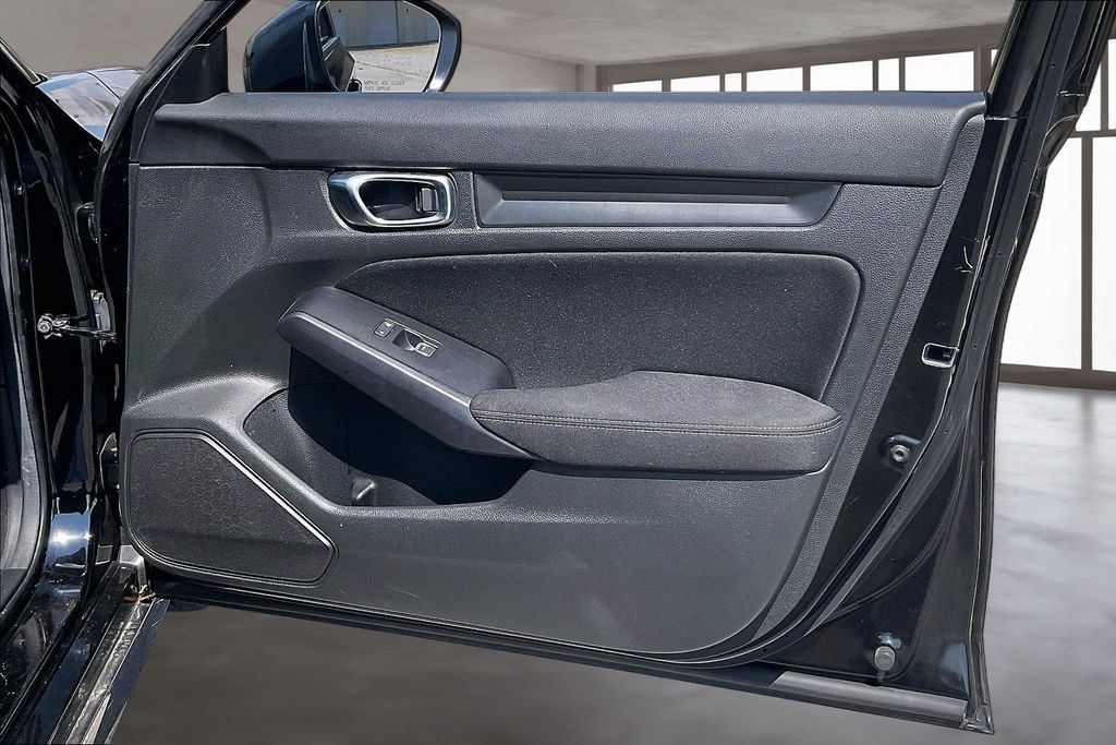 Certified 2025 Honda Civic LX image 25