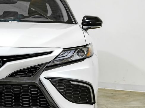 Used 2022 Toyota Camry XSE image 45