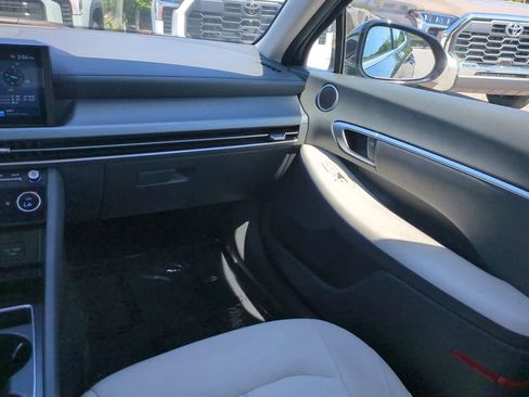 Used 2025 Hyundai Sonata SEL image 16