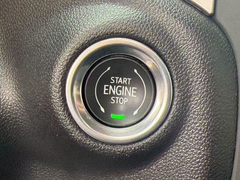 Used 2024 Chevrolet Silverado 1500 Custom w/ LPO, Dark Essentials Package AWD/4WD image 18
